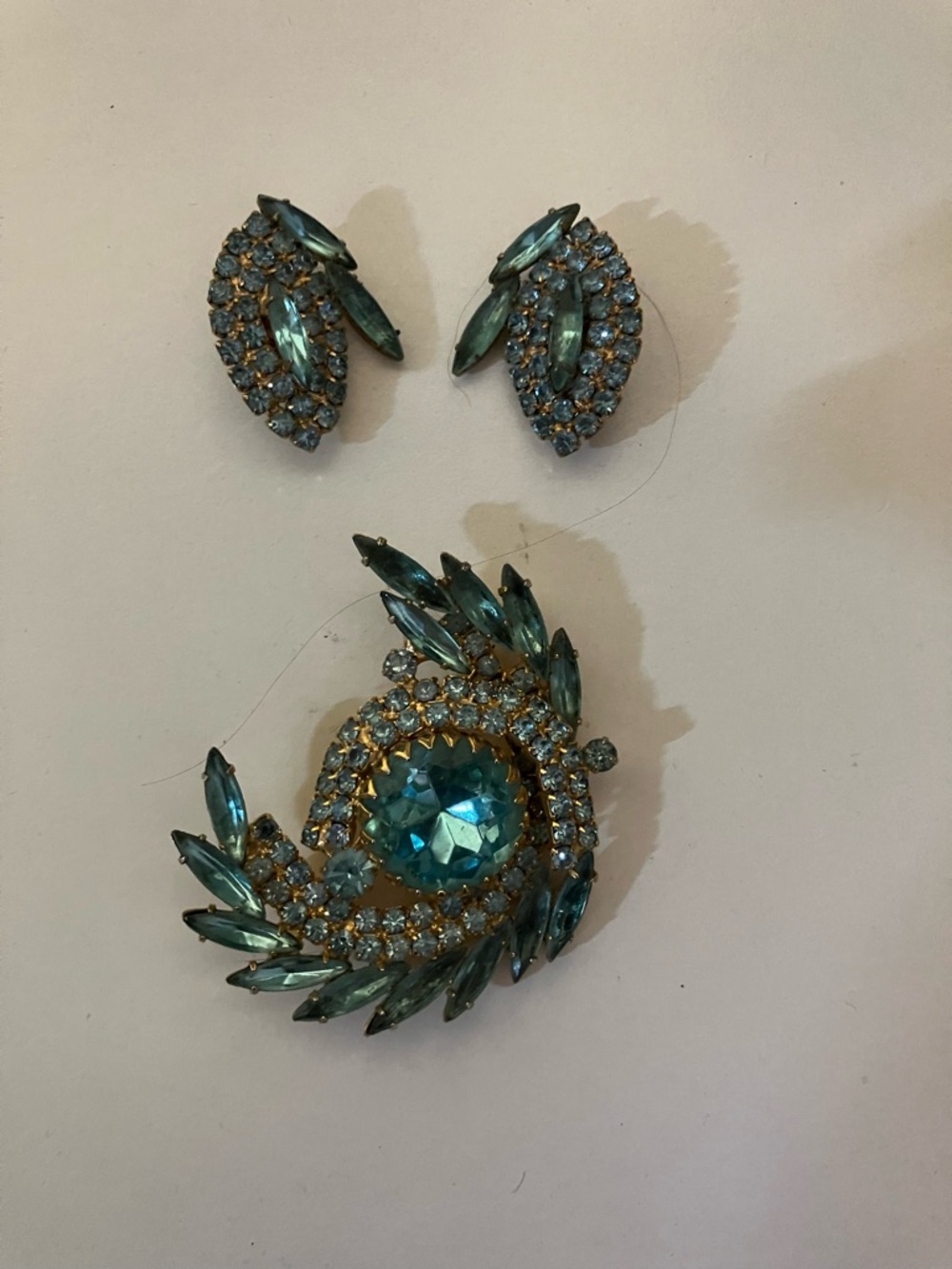 Vintage Judy Lee Blue Crystal Vintage-Style Brooch and Earring Set